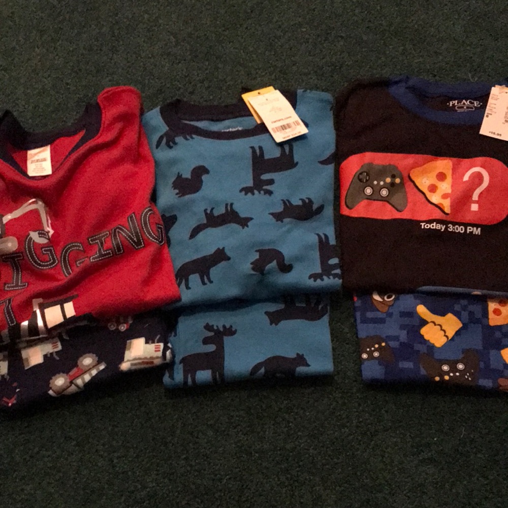 Boys pajamas size 8 new with tags